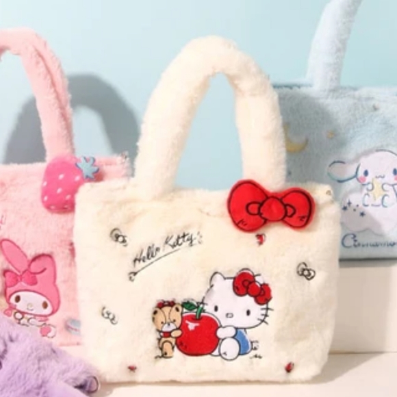 Hello Kitty Design Plush Bag - Picture 3 of 10